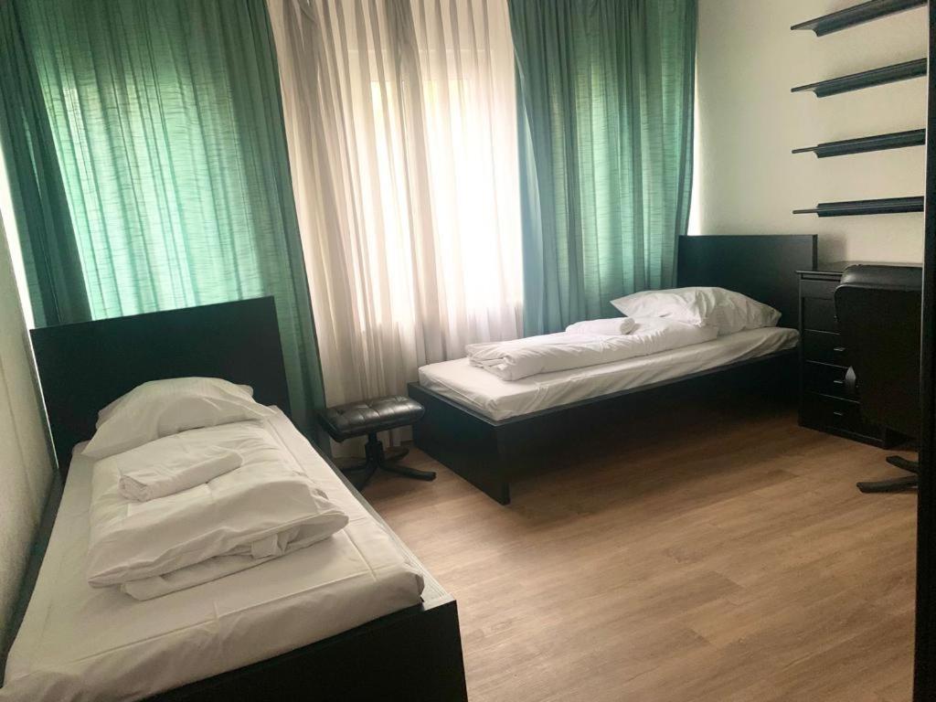 פרנקפורט Schwalbacher Residenz מראה חיצוני תמונה